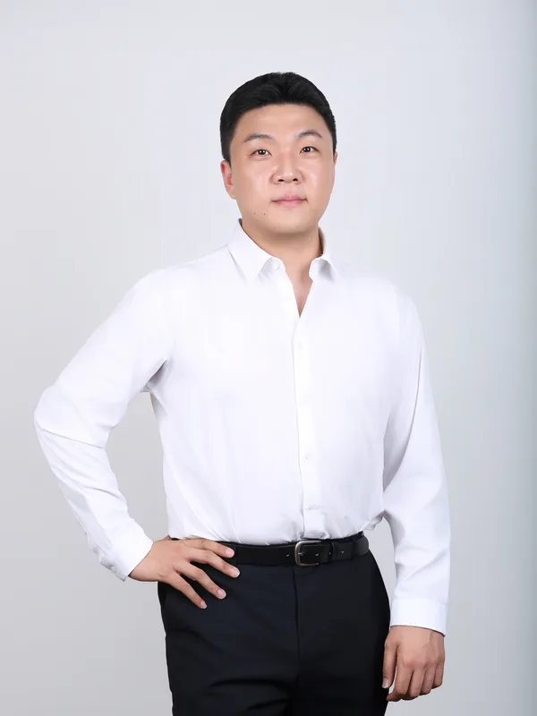 유성우 소속공인중개사